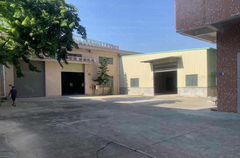 独门独院单一层3800 办公室600 宿舍600 好进大车