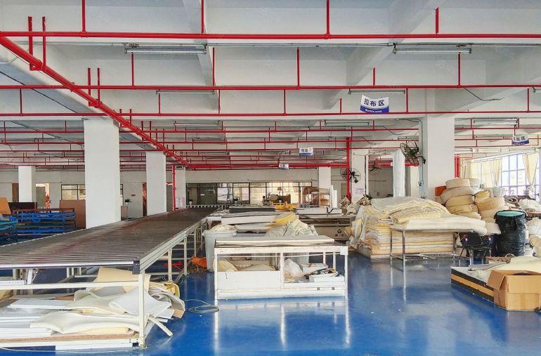 东莞厚街园区厂房出租，园区空地大，厂房有现成装修，及租及生产