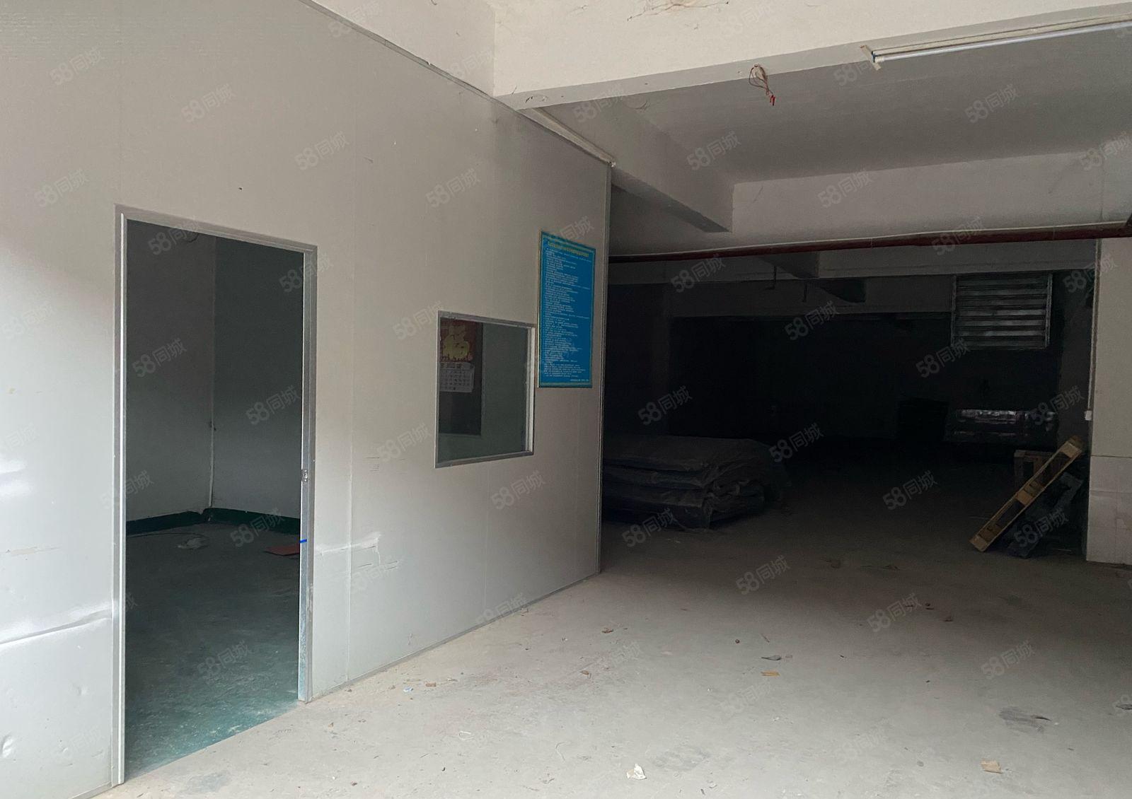 厚街赤岭全新装修500平独立办公室独立卫生间