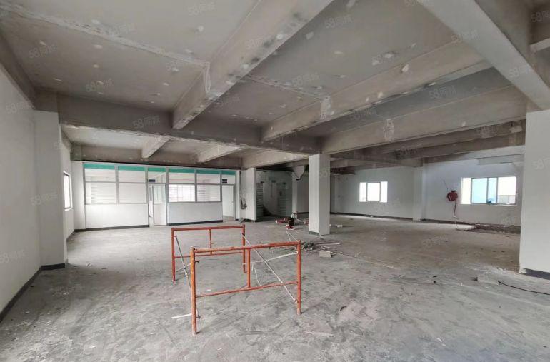 厚街小独院1800平厂房出租每层450平一楼带5吨行车可分租