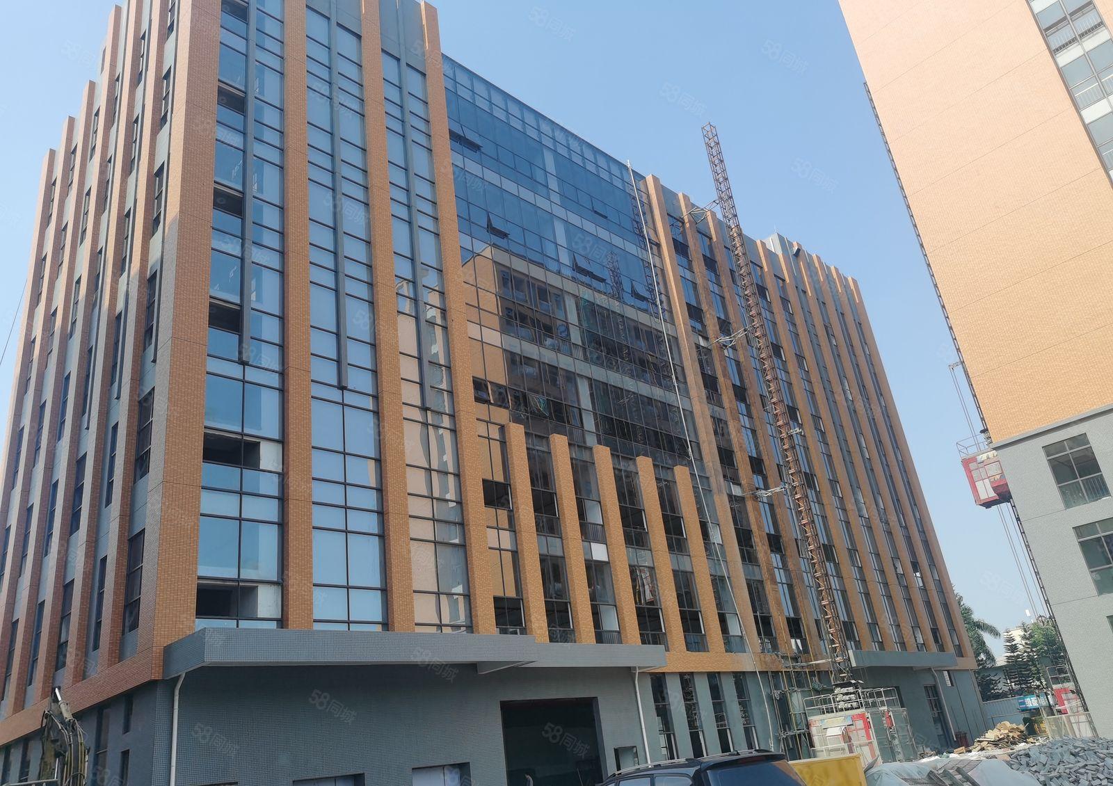 花园式厂房出租28000平 空地大 可分租