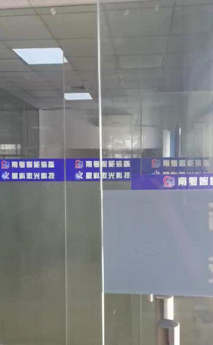 厚街新出原房东精装修一楼2500平低价厂房出租，高度6米