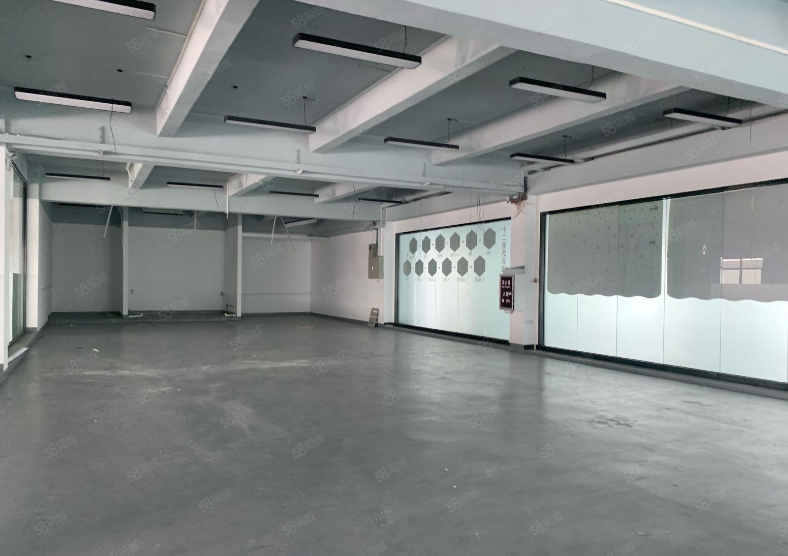 厚街新出980平厂房仓库出租，实际面积出租水电办公室齐全