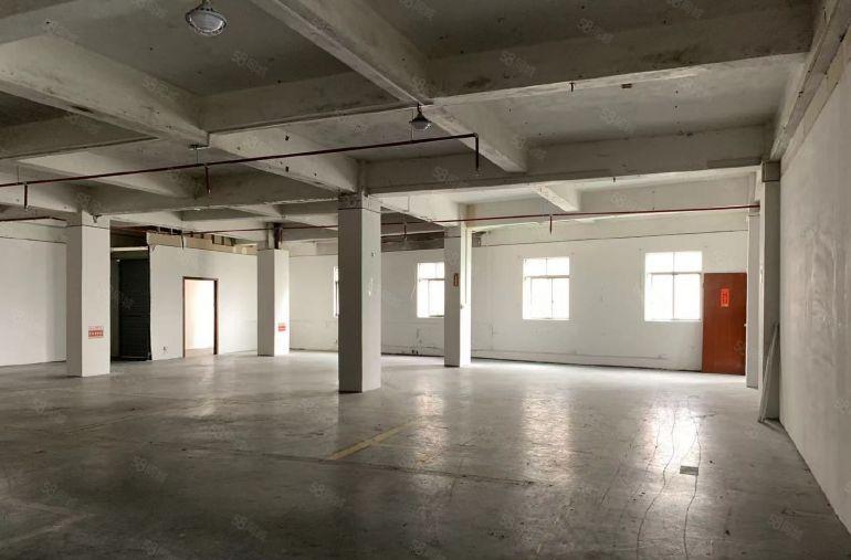 厚街原房东楼上实际面积500平低价厂房出租，电费1块水电齐全