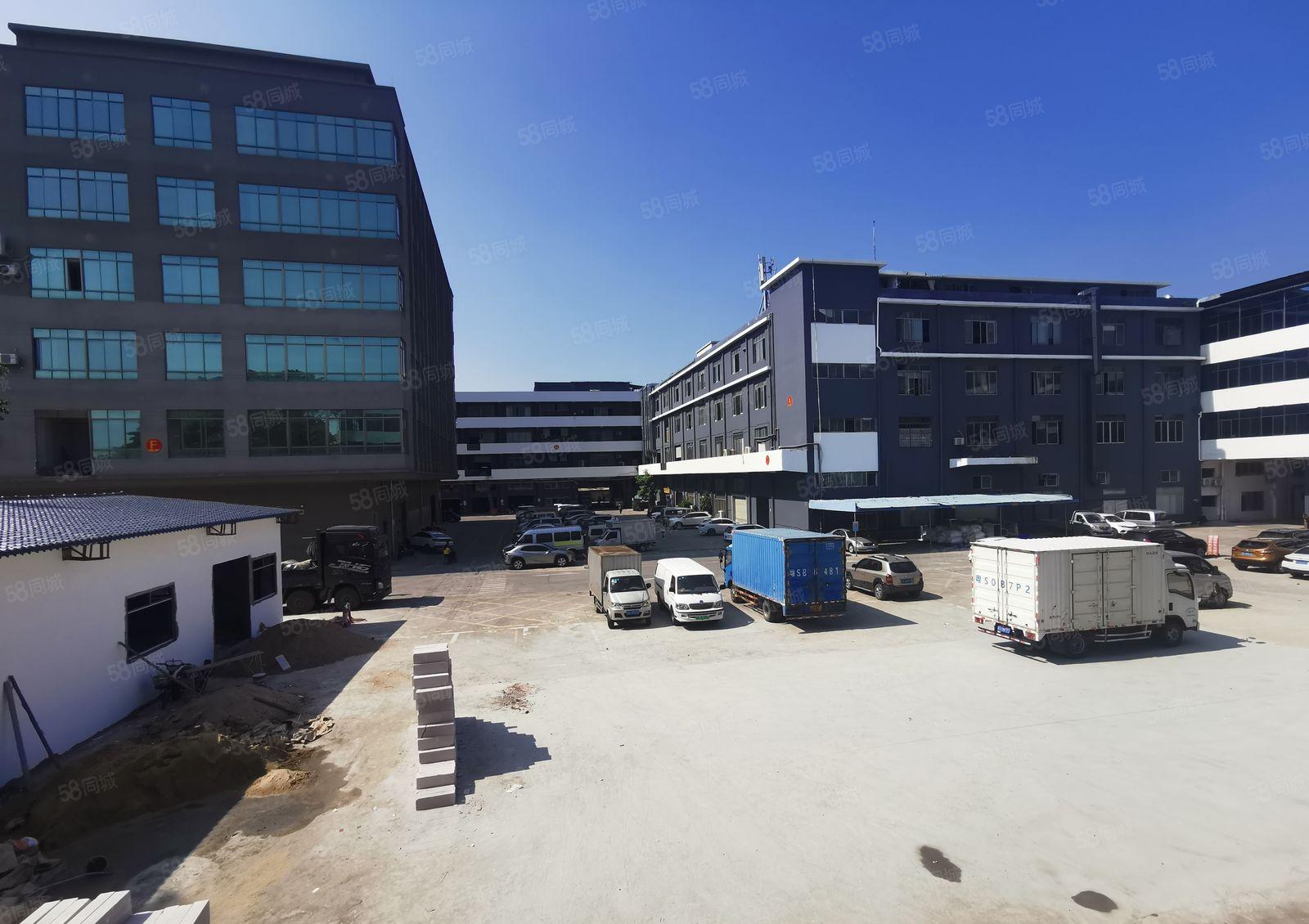 厚街镇厚街村，二楼全新厂房低价招租，有精装办公室，消防齐全。