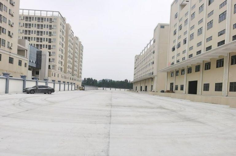 厚街新出原房东全新厂房15000平米，带卸货平台，滴水9米