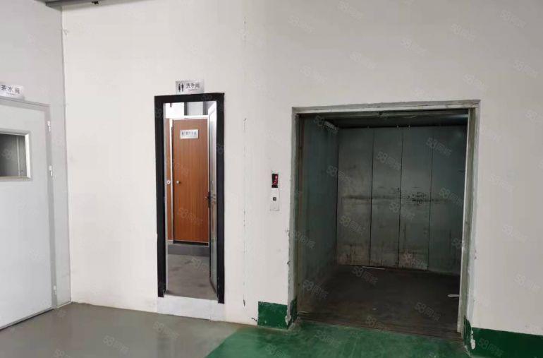 厚街低价无尘车间1300平厂房出租，全部精装修，豪华办公室