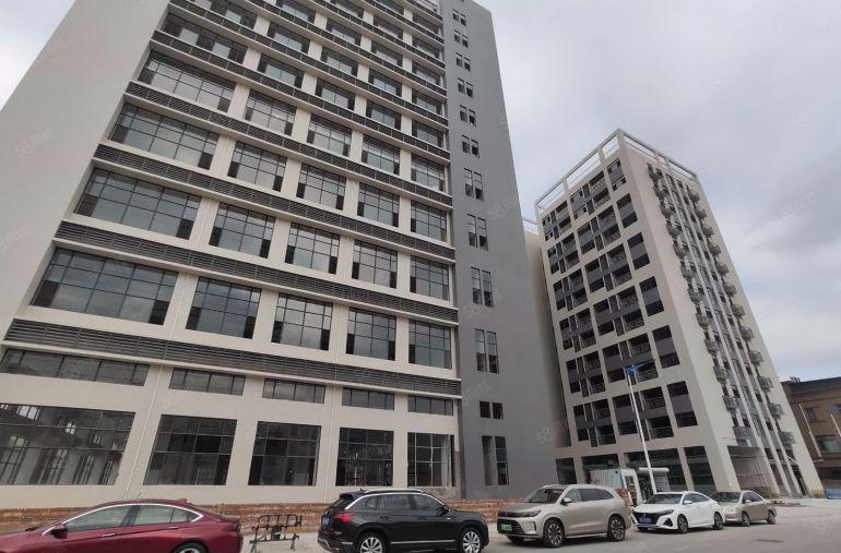 原房东厚街 全新园区厂房 带牛腿 楼上5米 适合各行业