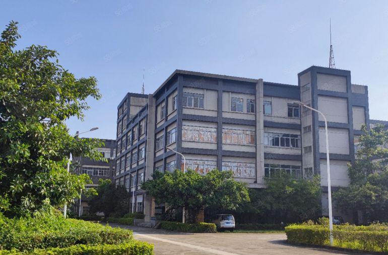 厚街厂房出租（花园式独院7600平方）