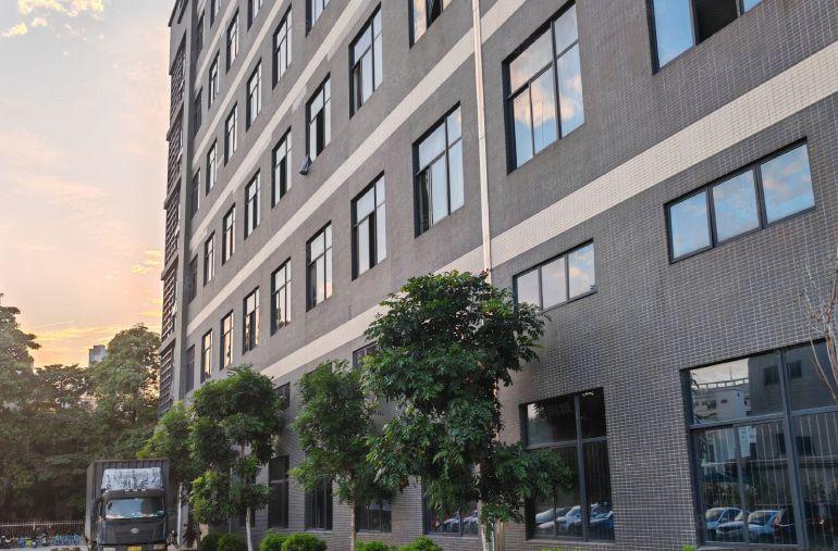 厚街错三屯西环路附近全新厂房一楼