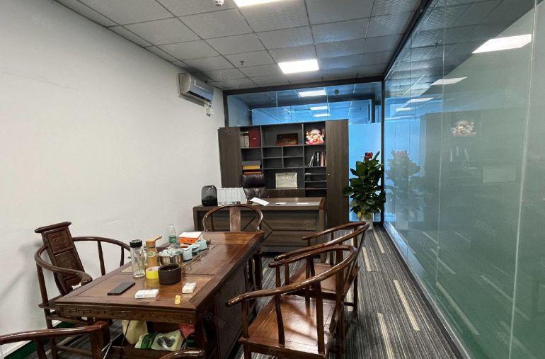 东莞厚街600至4万平精装修钢构无尘车间低价厂房仓库空地出租