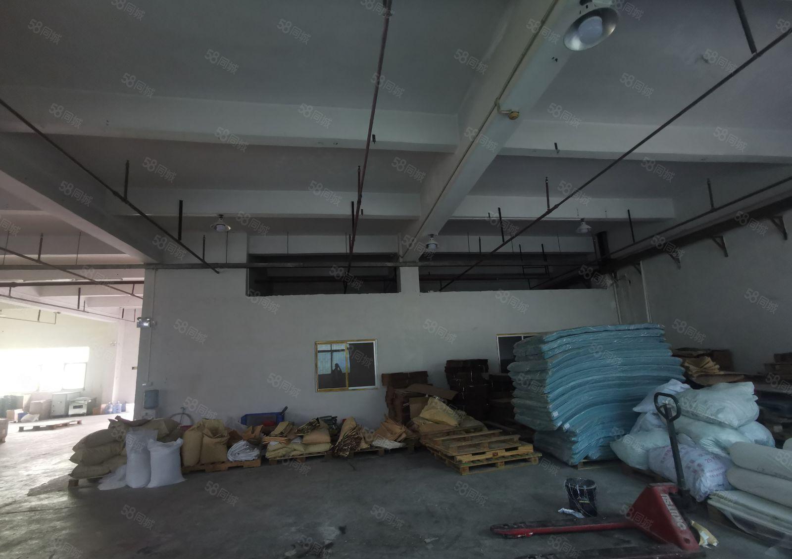 厚街镇赤岭村，标准一楼厂房，可接受做气味，噪音行业，交通方便