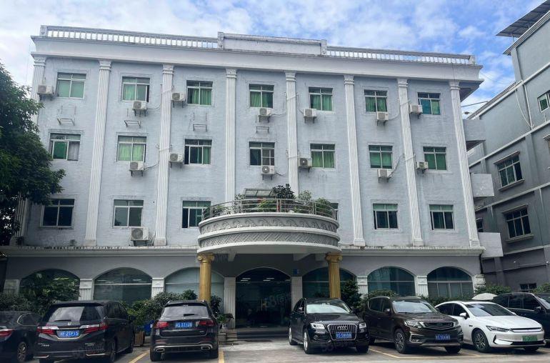 厚街精装修2350平方标准厂房出租，可分租，价格便宜