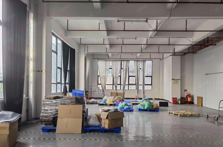 厚街下汴二楼整层1500平带无尘车间精装办公现成水电厂房出租