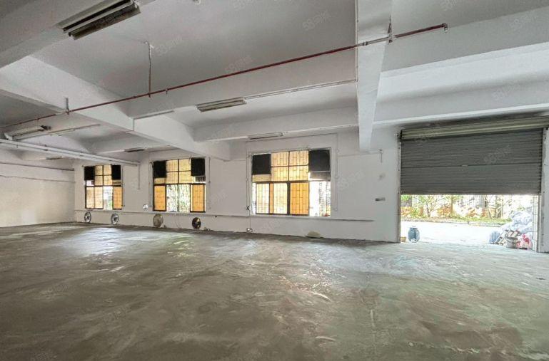 厚街三屯原房东带装修一楼厂房出租800方，水电齐全