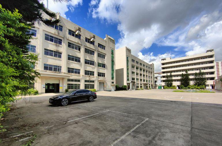 原房东8元200起租厚街南城东城5千平可实量一楼仓库厂房出租