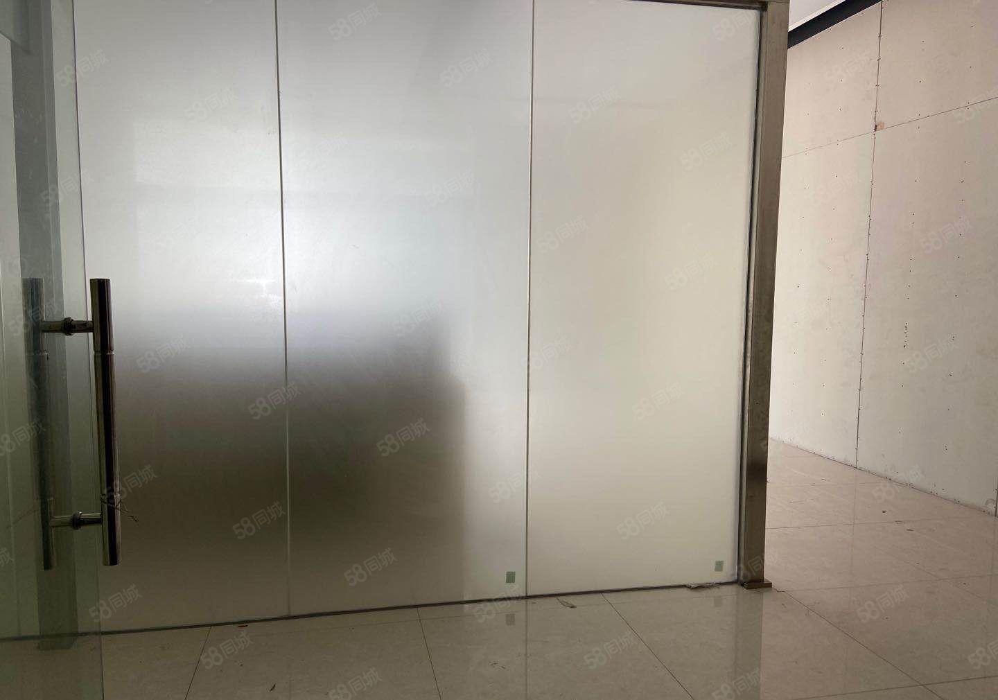 厚街桥头村新出1800平方滴水12米精装修水电齐全厂房