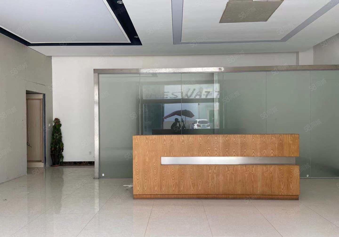 厚街桥头工业区新出钢构滴水12米1800平方大空地精装修厂房