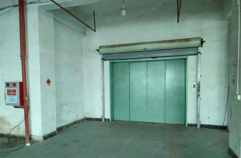 10块 10块 厚街厂房出租 格局方正 适合生产仓各种行业