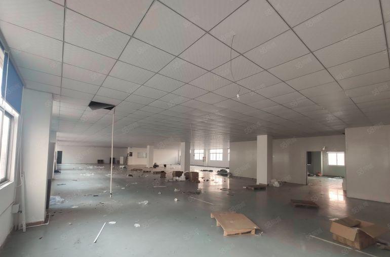 厚街体育公园二楼2000平方精装修厂房出租