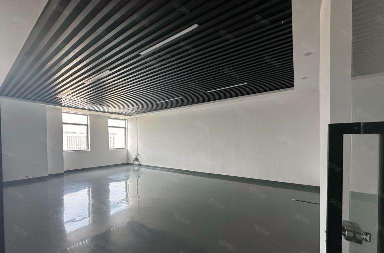 尾盘9元！塘厦田心楼上2500平带装修低价厂房出租