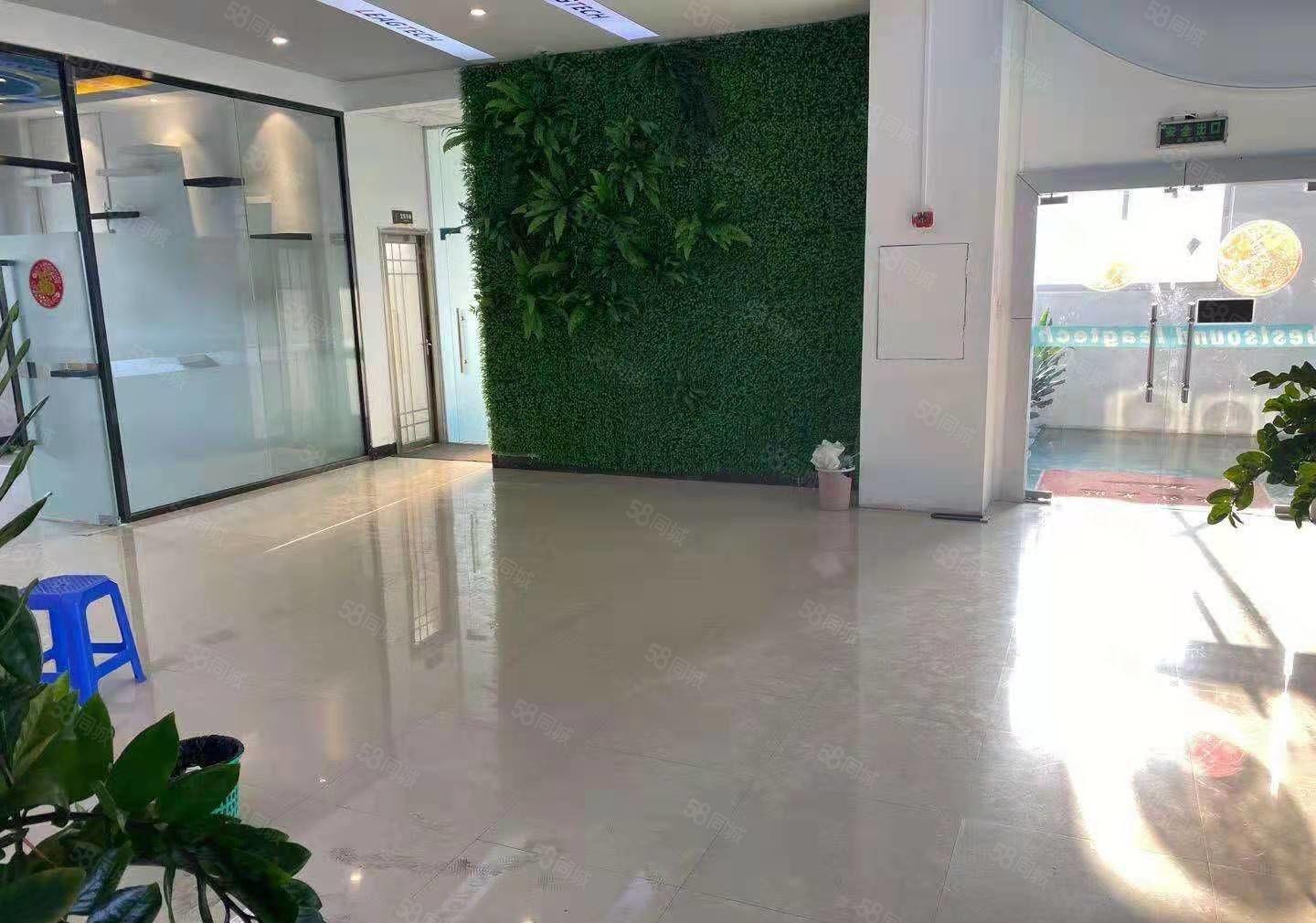 塘厦清湖头楼上一整层1500平方带精装修厂房仓库出租