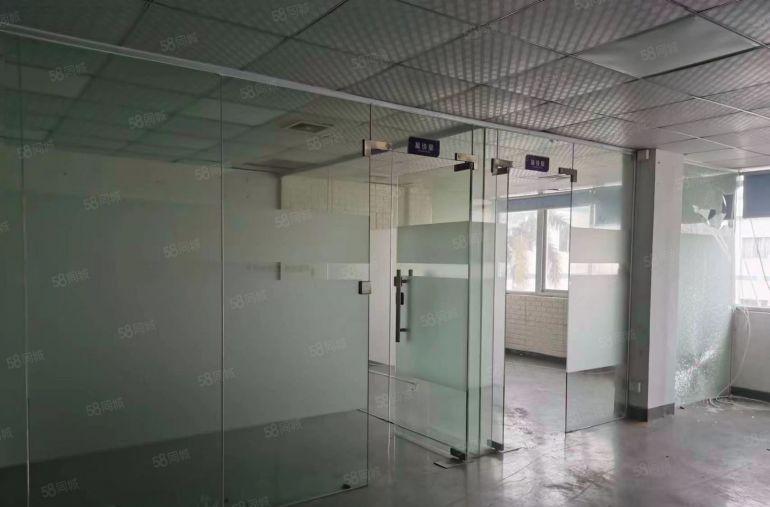 塘厦林村标准厂房出租，一楼500平，二楼800平，租金10元