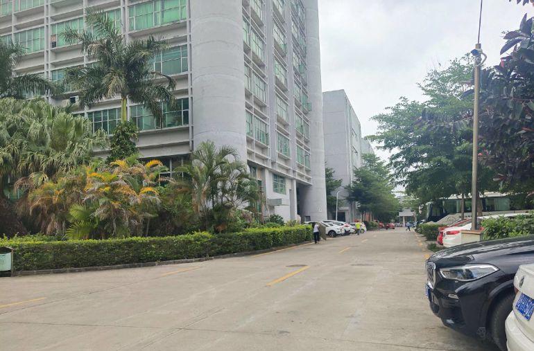 塘厦林村原房东红本厂房楼上1200平精装修出租水电齐全可分租