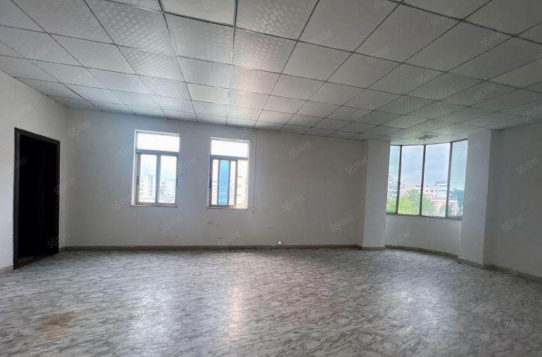 塘厦蛟乙塘标准3楼1000平，大气前台，现成吊顶地坪漆精装修