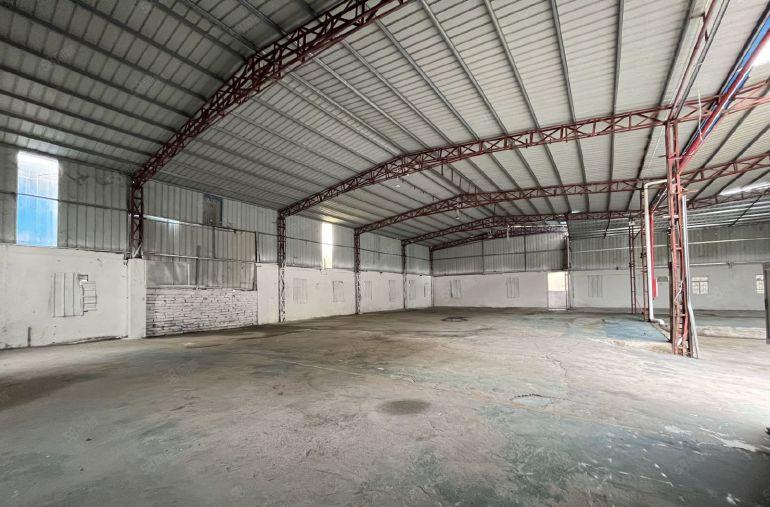 田心经典小独院出租钢构1100平有空地适合汽修仓库物流小加工