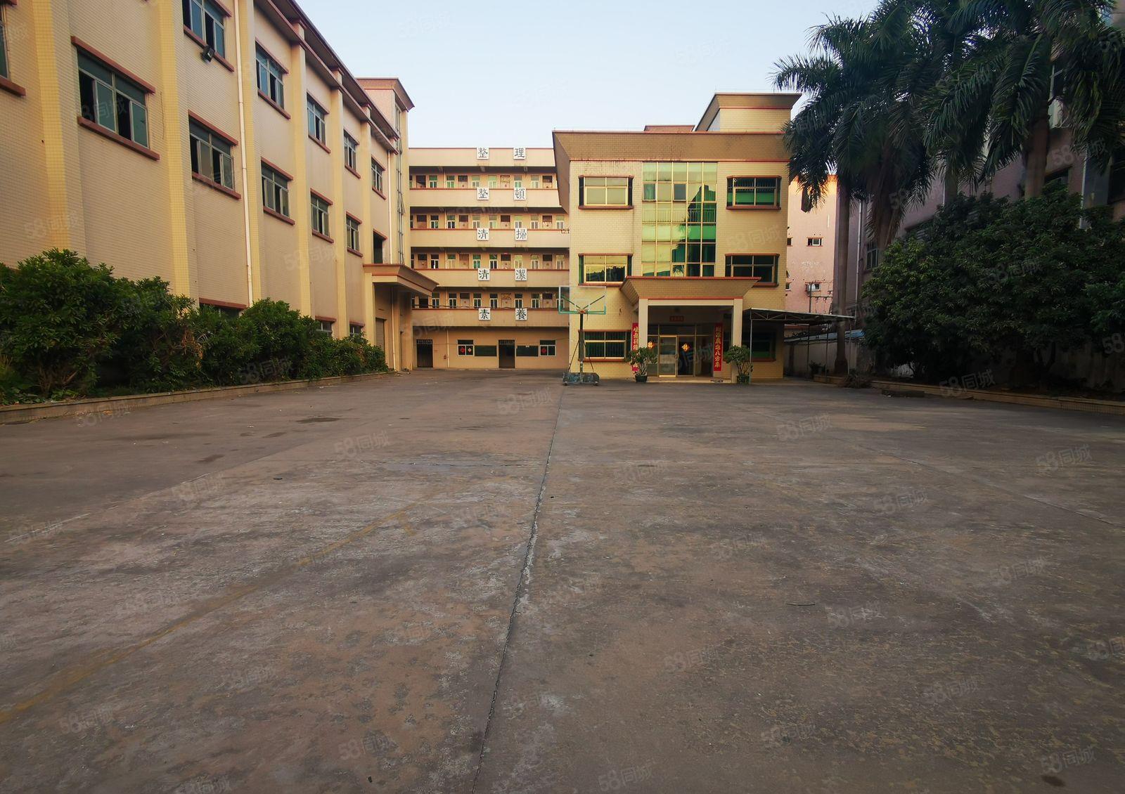 塘厦高速口，8200平独院厂房，18万每月