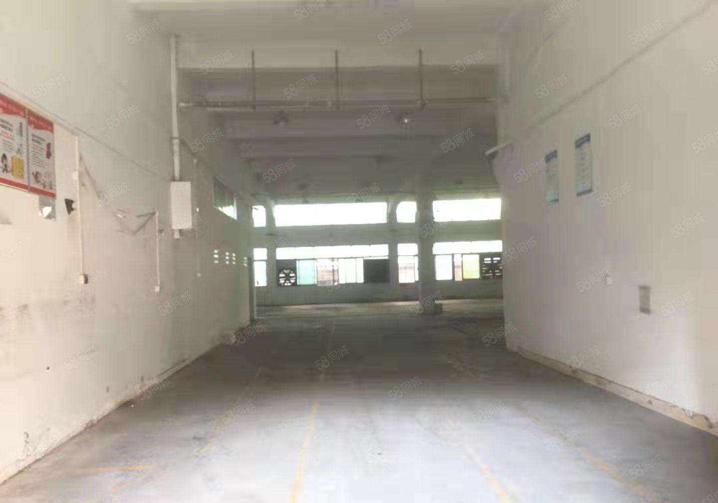 厂房形象好 距离高速2公里 原房东实际面积2200平厂房直租