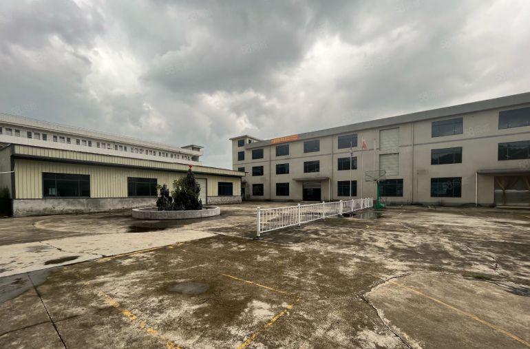 特价10元塘厦台湾佬独院6000平低价出租空地超大 格局方正