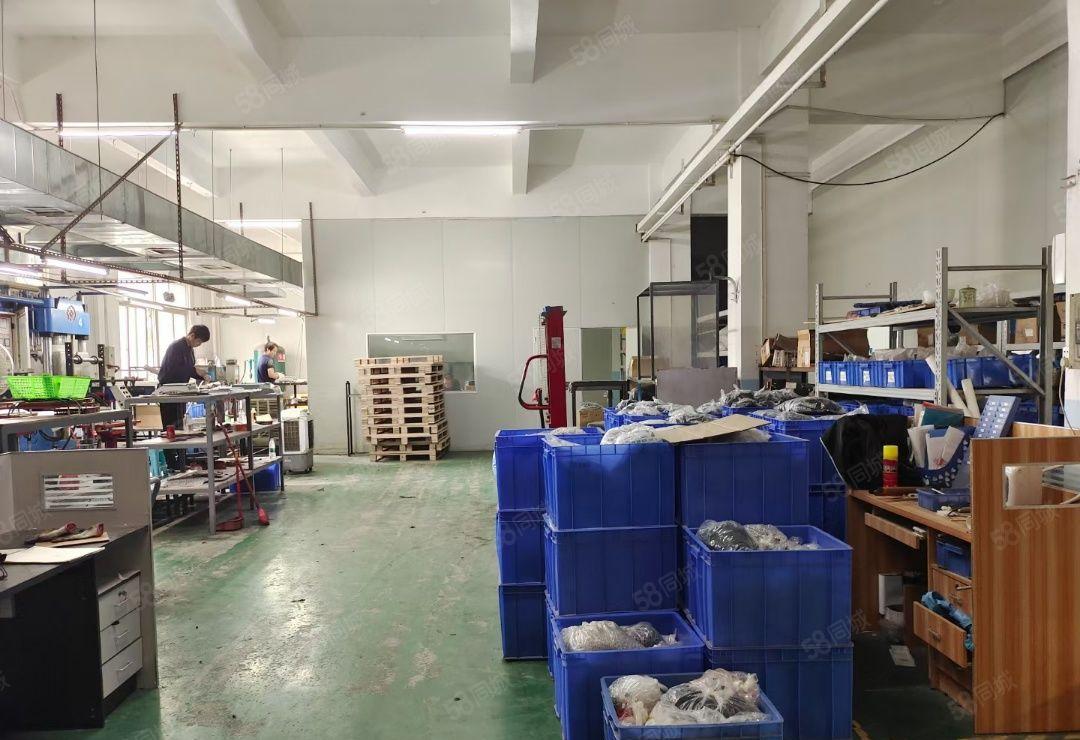 塘厦镇莲湖新出一楼700平米标准厂房出租