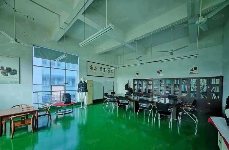 塘厦石潭埔工业区楼上1200平厂房出租，现在装修，