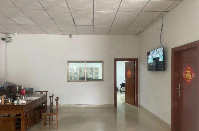 塘厦石潭布钢构独院3200平出租，大小可分租高度6米合同5年