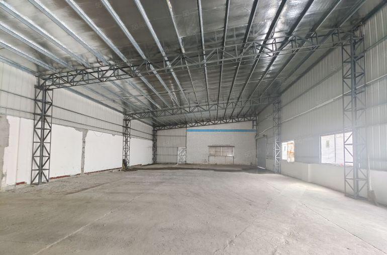 塘厦镇新行政中心区原房东滴水7米钢构450平