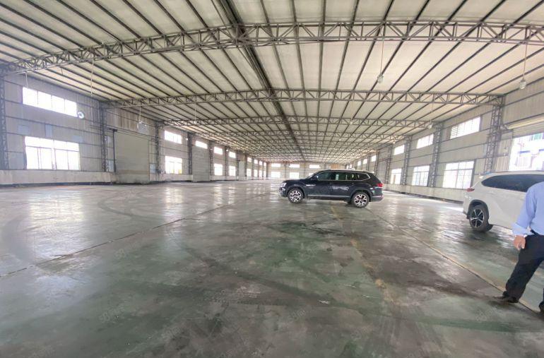 塘厦大坪独院单一层3500平方，高度8米，大小面积可分租！