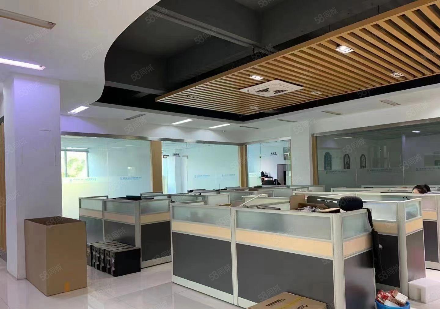 塘厦外环高速口石鼓新出村委楼上3500平带装修厂房仓库出租