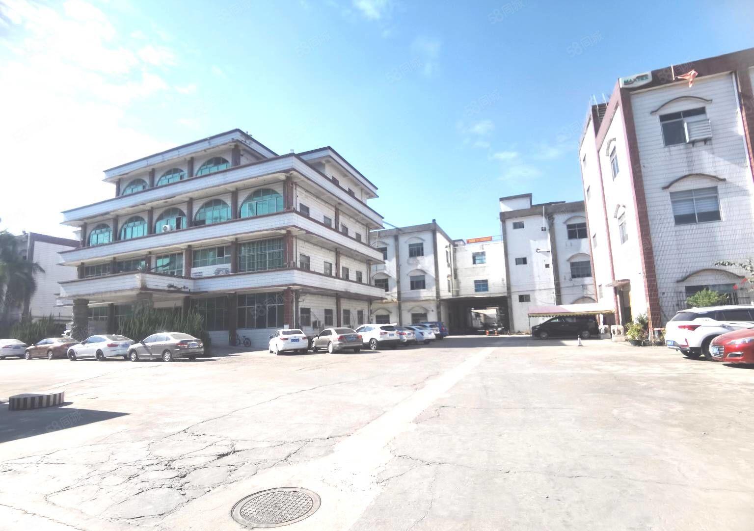 塘厦新出原房东厂房2650平，园区空地大，停车位充足