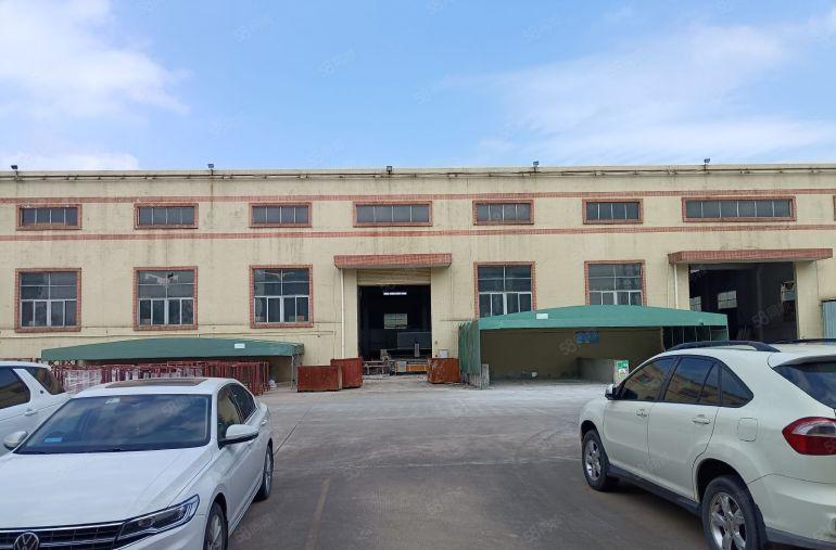 香港房东，塘厦镇单一层独院厂房出租，格局方正，空地大，面积小