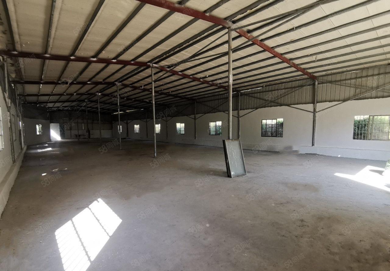 低价出租！迎宾高速出口钢构小独院650平方厂房出租