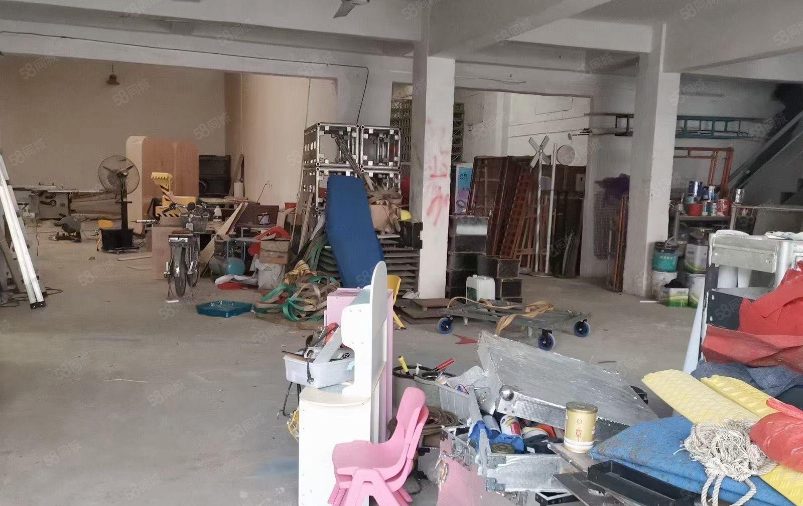 (原房东年底低价出租)塘厦四村小独栋900平方厂房出租形象好