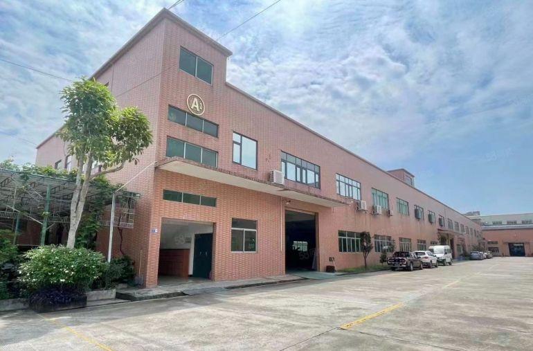 塘厦花园式独院厂房出租，带牛角现成装修水电可过户，五金塑胶等