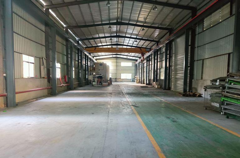 塘厦镇大坪小独院，钢构2000平出租，高度9米，200起租