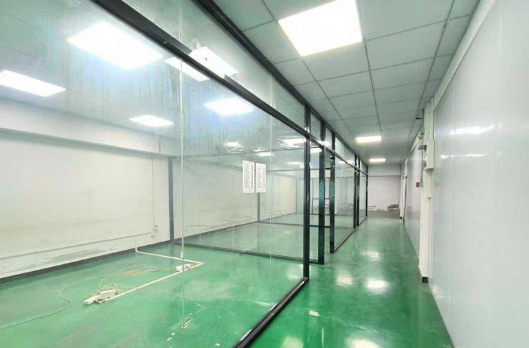 塘厦科苑城零公摊楼上900平精装修办公前台水电 标准厂房出租