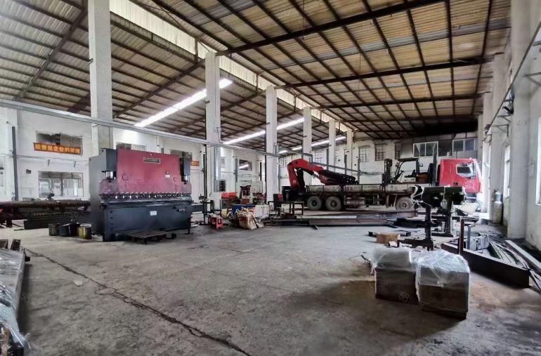 塘厦镇中心新出钢构2300平方，砖墙到顶单一层带200宿舍