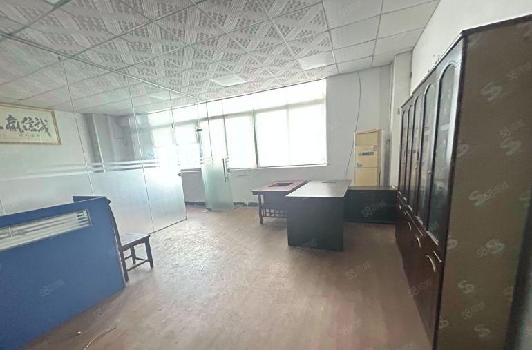 塘厦平山标准厂房1280平可分租，隔好办公室精装修，零公摊