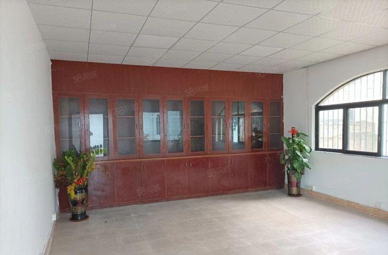 东莞塘厦莲湖工业区一楼480平精装出租适合做仓库电子等