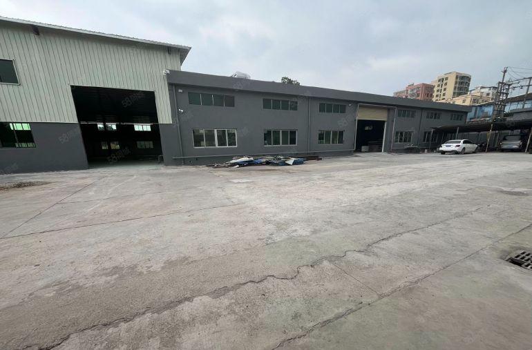 塘厦本地房东独院单一层7米高厂房出租，水电可过户空地大可分租